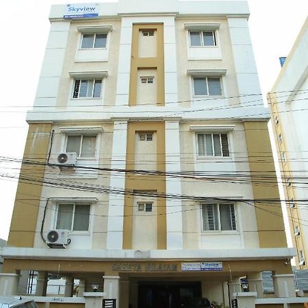 Skyview Suites Hyderabad Ngoại thất bức ảnh