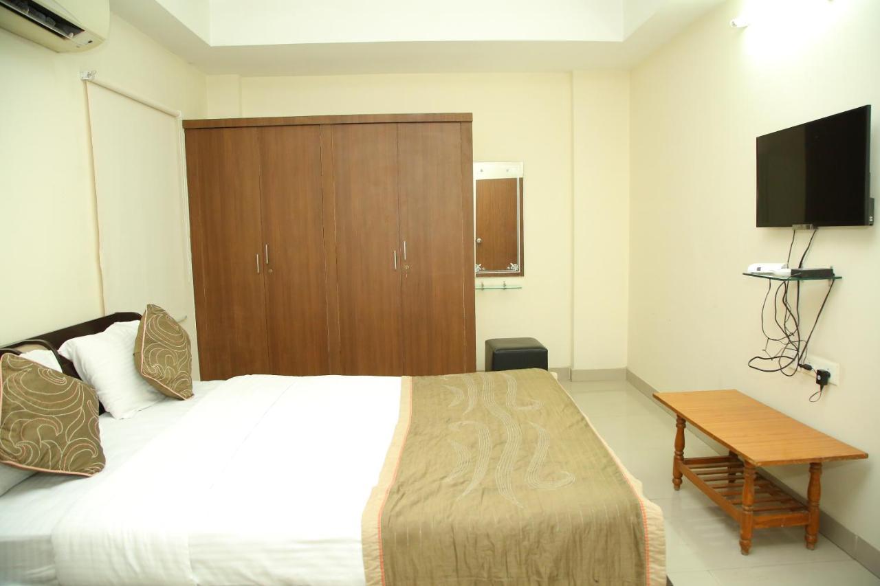 Skyview Suites Hyderabad Ngoại thất bức ảnh