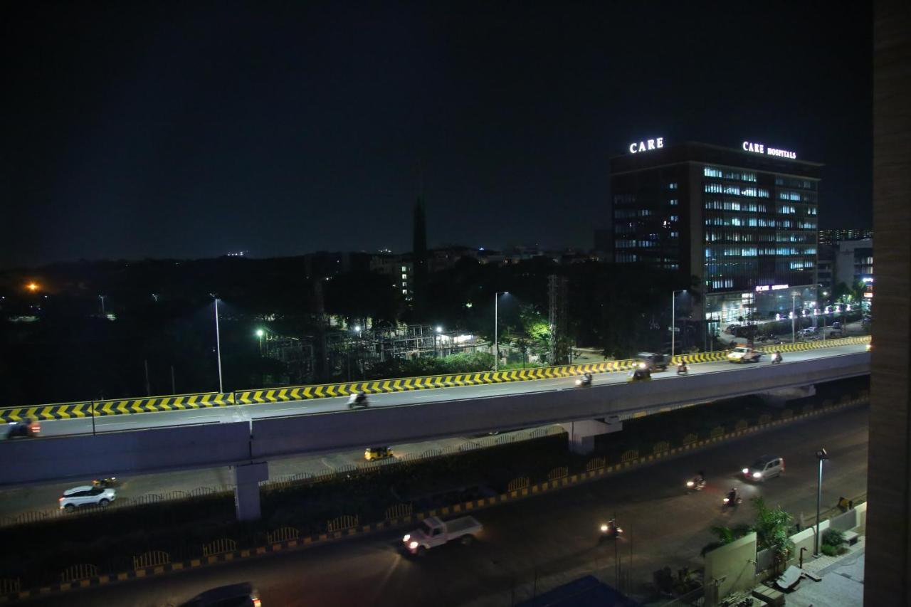 Skyview Suites Hyderabad Ngoại thất bức ảnh