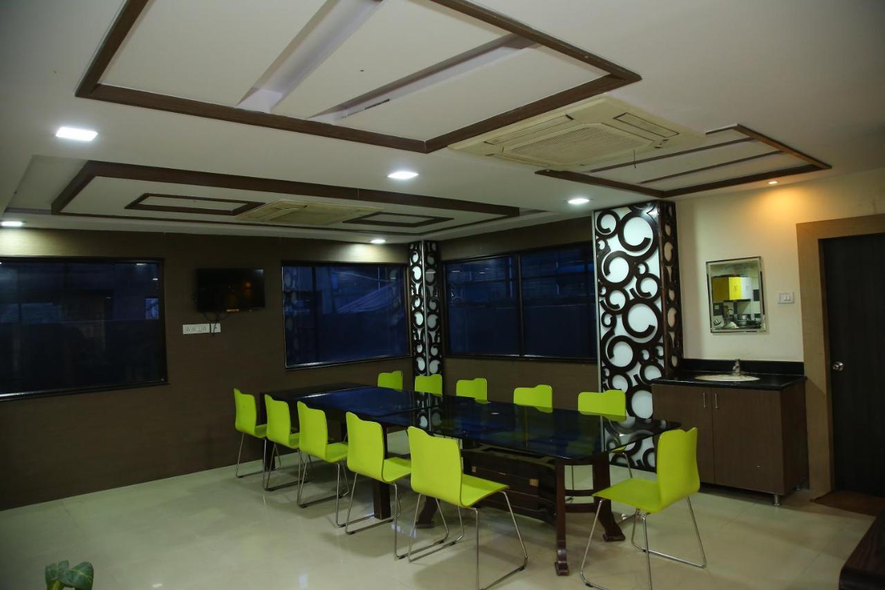 Skyview Suites Hyderabad Ngoại thất bức ảnh