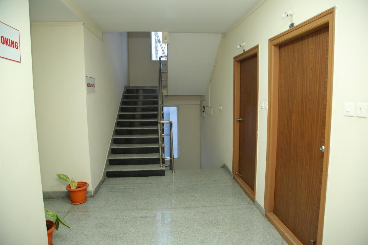 Skyview Suites Hyderabad Ngoại thất bức ảnh